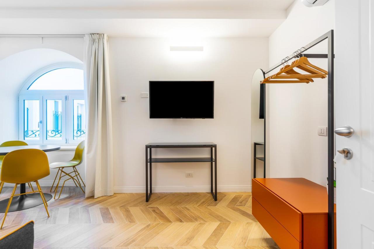 Domo Premium Apartments - Trieste Mazzini Buitenkant foto